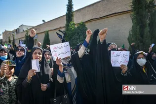 راهپیمایی مردمی اعلام انزجار از اقدام تروریستی حرم شاهچراغ(ع) در شیراز