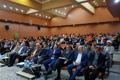 نشست هم&zwnj;اندیشی با موضوع &laquo;سازه&zwnj;های فولادی با جوش&zwnj;های مقاوم به زلزله&raquo; برگزار شد
