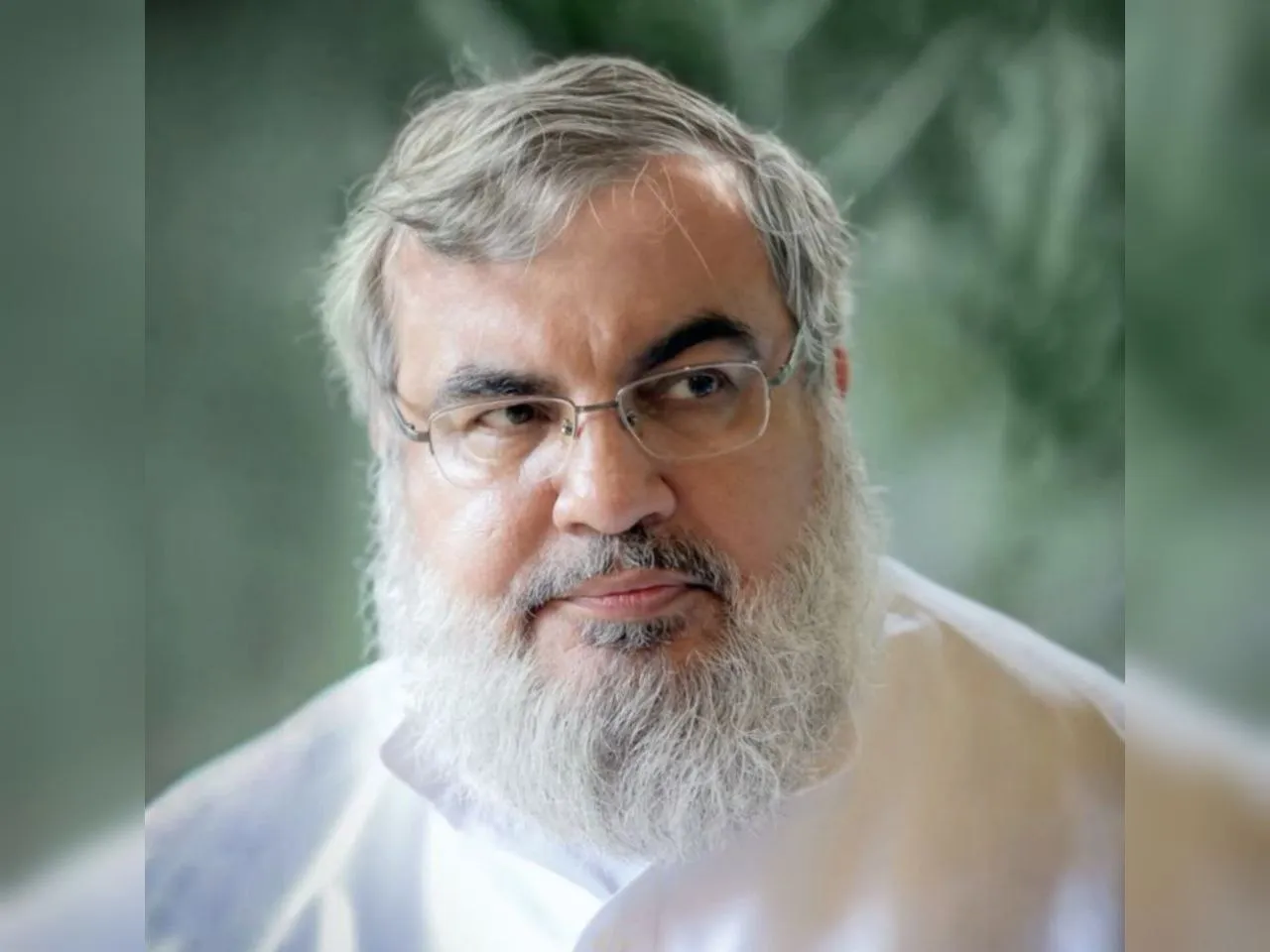«خاطراتی از پدرم»؛ شهید آیت الله سید حسن نصرالله در خانه چگونه پدری بود؟