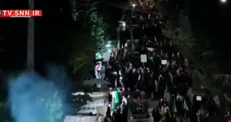 هزاران نقش، یک رنگ؛ تصویری از شصت و چهارمین قرارِ عاشقی ملت ایران در شهر‌های مختلف/ یکی از استان ها برای نمونه؛ خروشِ بیستون در خیابان‌های گهواره‌ تمدن+فیلم