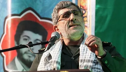 دشمنان نظام و انقلاب مواظب باشند که پای خود را از گلیم&zwnj;شان دراز نکنند