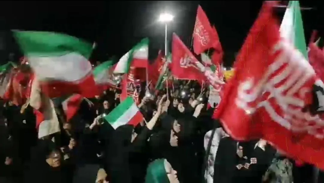 طوفان بیرجندی ها در ۱۴۵ شب حماسه آفرینی مردم مبعوث شده + فیلم
