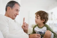 تا قبل از ۱۳ سالگی این کار‌ها را به فرزندتان یاد دهید