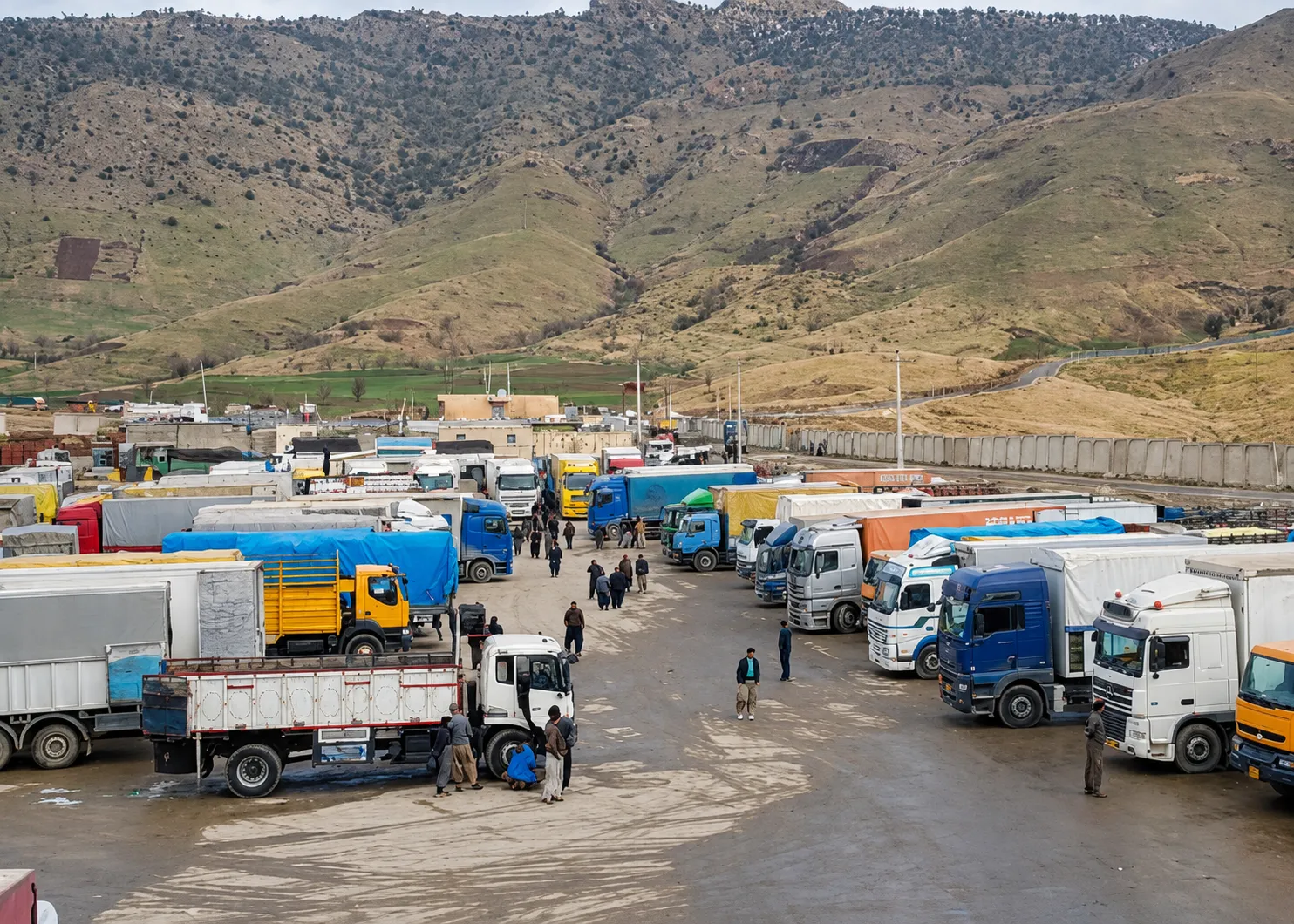 واردات ۲۵ میلیون دلاری از بازارچه‌های مرزی کردستان/ ثبت‌نام ۳۹ هزار خانوار مرزنشین در سامانه مرزنشینان
