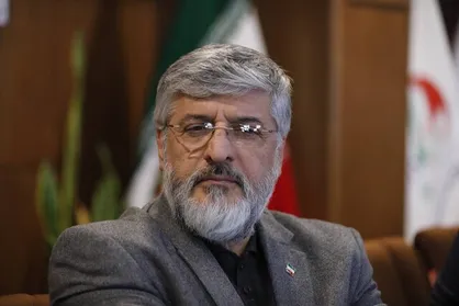 پولادگر: قطر سیاسی&zwnj;ترین جام&zwnj;جهانی برای ایران بود/ جرم سجادی چیست که او را تحریم می&zwnj;کنند + فیلم