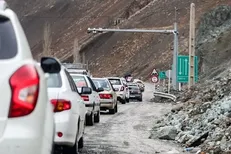 بارش برف و باران در ۱۸ استان/ ترافیک سنگین در آزادراه قزوین–کرج