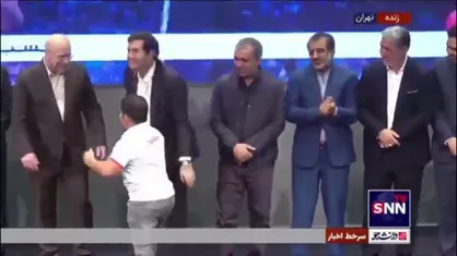 قالیباف از صادق بیت سیاح تقدیر کرد