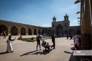 نوروز ۱۴۰۲، مسجد تاریخی نصیرالملک شیراز