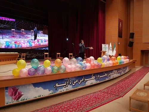 جشن پنجمین سالروز تاسیس انجمن اسلامی دانشجویان دانشگاه زنجان برگزار شد