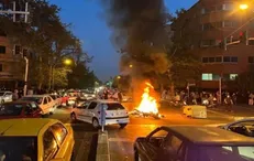 با قانون شکنان و مسببان آشوب‌های اخیر قاطعانه و بی مماشات برخورد شود