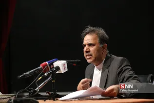 عباس آخوندی در نشست نقد عملکرد دولت دوازدهم در دانشگاه شریف