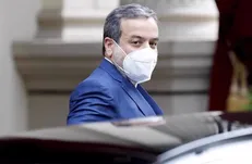تشکر عراقچی از اهدای ۳ میلیون دوز واکسن ژاپنی به ایران