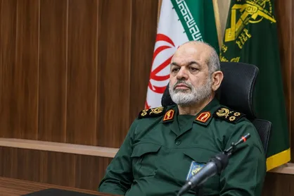 تقدیر فرمانده کل سپاه پاسداران از فعالیت&zwnj;های خبرگزاری دانشجو در جنگ تحمیلی سوم