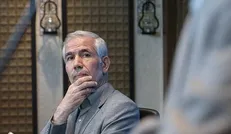 رضا اسماعیلی نشان درجه یک هنری گرفت