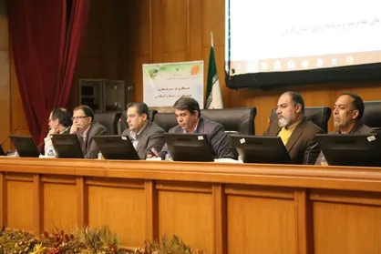 تدوین برنامه تحرک&zwnj;بخشی توسعه استان کرمان تا ٢ ماه آینده