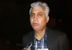 مخالف نامه اخیر وزارت راه درباره نظام مهندسی هستیم