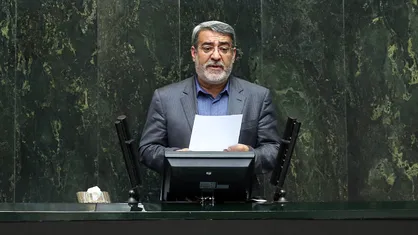 در حوزه اسکان زلزله زدگان با مشکلات شدیدی روبرو هستیم/ بی نظمی توزیع خدمات در ساعات اولیه بروز بحران