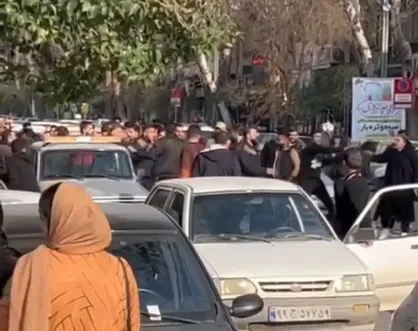 ضرب و شتم دست فروش گرگانی توسط سد معبر شهرداری/ سخنگو شورا: بکارگیری قلچماق غلط است+فیلم