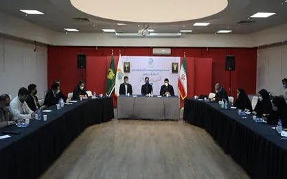 توسعه تولیدات آستان قدس رضوی در عرصه نشر، هنر و سوغات/ &laquo;مکتب هنر رضوی&raquo; محور اصلی فعالیت&zwnj;ها
