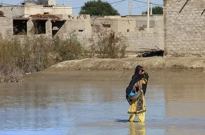 پویش اهدای مهربانی به مردم سیستان در علوم پزشکی بوشهر در حال جمع&zwnj;آوری کمک نقدی برای سیل&zwnj;زدگان است