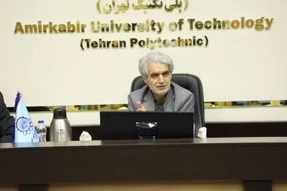 ضرورت برقراری ارتباط بین پایان نامه&zwnj;های دانشجویی و صنعت