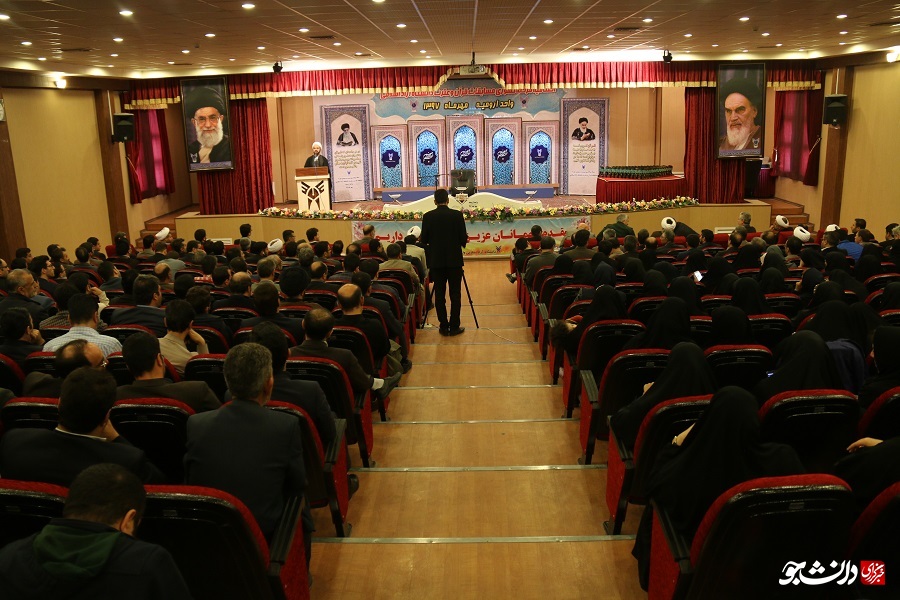  اختتامیه مرحله کشوری مسابقات قرآنی دانشگاه آزاد اسلامی با حضور حجت الاسلام والمسلمین  ابراهیم کلانتری معاون فرهنگی و دانشجویی دانشگاه آزاد اسلامی، سردار داداش زاده جانشین فرمانده سپاه شهدا، رئیس و هیات رئیسه دانشگاه آزاد اسلامی ارومیه و جمعی از اساتید و دانشجویان شرکت کننده در سالن آمفی تئاتر دانشگاه آزاد اسلامی واحد ارومیه برگزار شد.