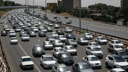 پلیس راهور اعلام کرد: ترافیک در آزادراه کرج-تهران سنگین است