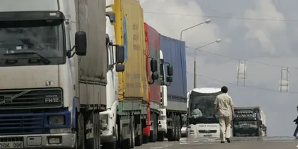 نرخ حمل و نقل جاده&zwnj;ای بر اساس تن کیلومتر تا ماه آینده/ واردات لاستیک برای ۱.۲ میلیون خودرو سنگین
