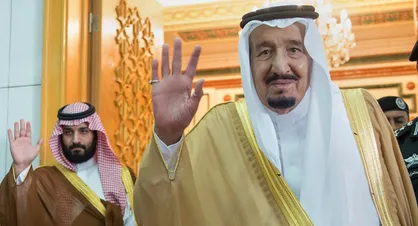 بهتر است بگوییم ملک سلمان به بیمارستان نرفت او را بردند
