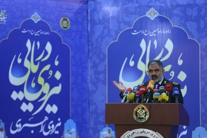 جوانان ایرانی با ساخت ناوشکن&zwnj;ها در دریا&zwnj;ها اقتدار می&zwnj;آفرینند