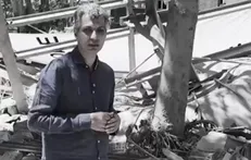 نبرد رمضان | صبحتان بخیر جناب عادل فردوسی‌پور؛ پس از چهل روز، چرا در برابر دشمن متجاوز سکوت کرده‌اید؟ چرا نام جنایتکاران را به زبان نمی‌آورید؟