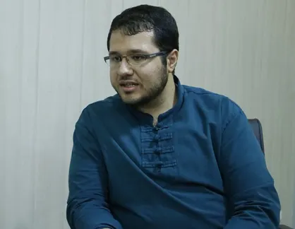 پیوندی: نمی&zwnj;توان با ادعای مکرر آزادی از پشت تریبون، نان آزادی را خورد/ مسئولان به جای حمایت به تقابل با نشریات دانشجویی می&zwnj;پردازند