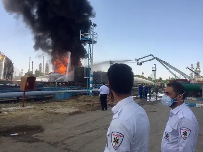 ۱۱ مصدوم در پی آتش سوزی پالایشگاه تهران