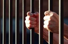 مجازات حبس تعزیری برای جرائم قابل گذشت نصف می‌شود