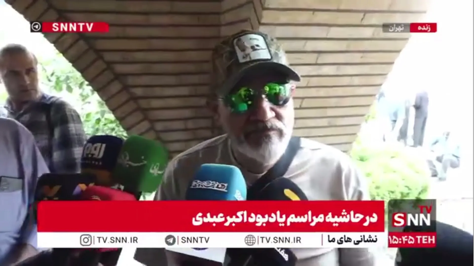 مهران غفوریان: اکبر  عبدی زمان ملاقات‌ها چهره خود را طوری عوض می‌کرد که حالت مریضی را القا نکند/ اکبر یک آدم ماورای انسانیت بود برای همین اشکم بند نمی‌آید