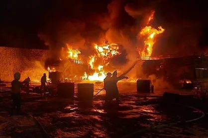 وقوع آتش&zwnj;سوزی گسترده نزدیک فرودگاه حلب سوریه+ تصاویر