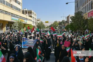راهپیمایی بانوان فاطمی در شیراز