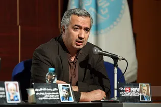 میزگرد سیاسی اجتماعی 