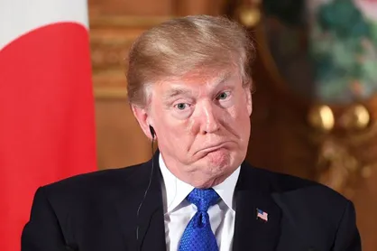 ترامپ: مسیر خیانت و اشتباه روسای جمهوری پیشین را تغییر دادم!