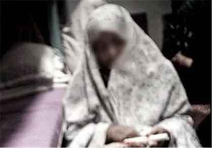به این مادر زندانی کمک کنید +جزئیات