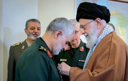 نیویورک تایمز: مختصات انتقام&zwnj;گیری را رهبر ایران تعیین کرده / عملیات تلافی&zwnj;جویانه توسط نیرو&zwnj;های ایرانی