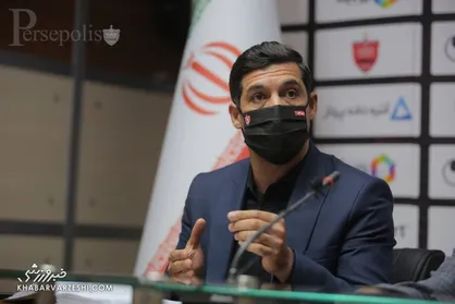 شکوری: سعی می&zwnj;کنیم با بازیکنان با رقمی در شأن&zwnj;شان قرارداد ببندیم/ هواداران کمک مالی کنند