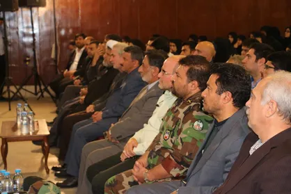 در ۳ کیلومتری مرز اسرائیل سیم خاردار زدیم/ خواستیم سوریه حفظ شود و شد