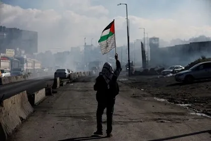 خشم فلسطینی&zwnj;ها از حذف نام فلسطین در نقشه کتاب&zwnj;های درسی آنروا