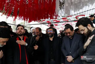 خن