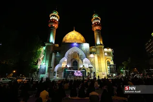 مراسم احیای شب بیست و یکم در میدان فلسطین