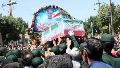 پیکر شهید مدافع امنیت &laquo;مهدی شاه&zwnj;ملکی&raquo; در کرمانشاه تشییع شد