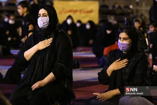 عزاداری شب دوم محرم در میدان امام حسین (ع)