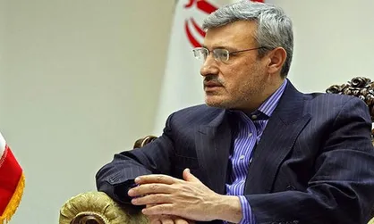 ابراز تاسف جمعی از جوانان لهستانی از برگزاری نشست ورشو