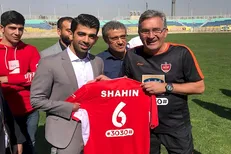 مدال من کجا مدال یک جانباز کجا/ از آب می‌ترسیدم!/ پرسپولیسی‎ام ولی نمی‌دانستم می‌توانم ۶ طلا بگیرم